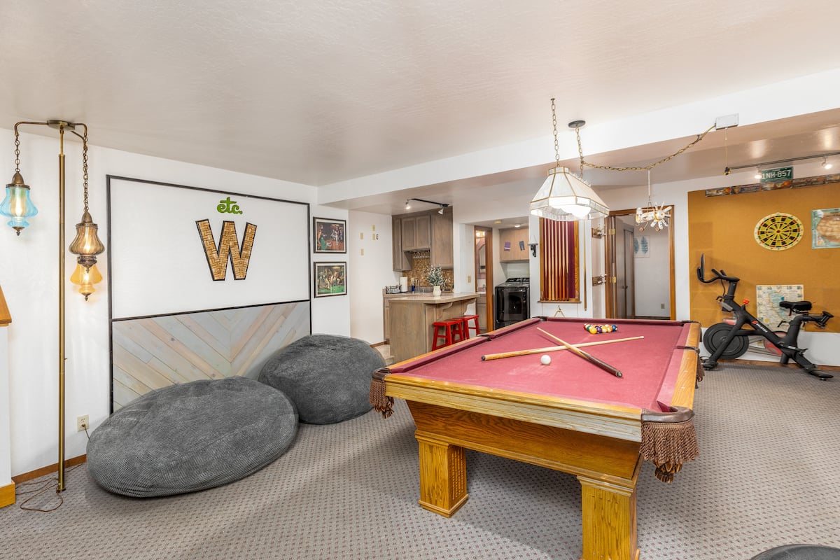 Game room with pool table